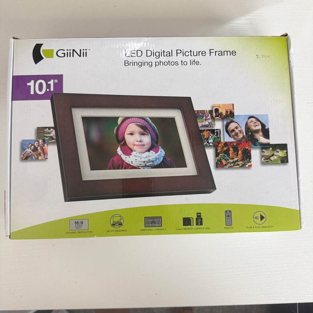 GiiNii LED Digital Picture Frame Unisex 10.1 Inch Brown Wood Grain Smart Frame